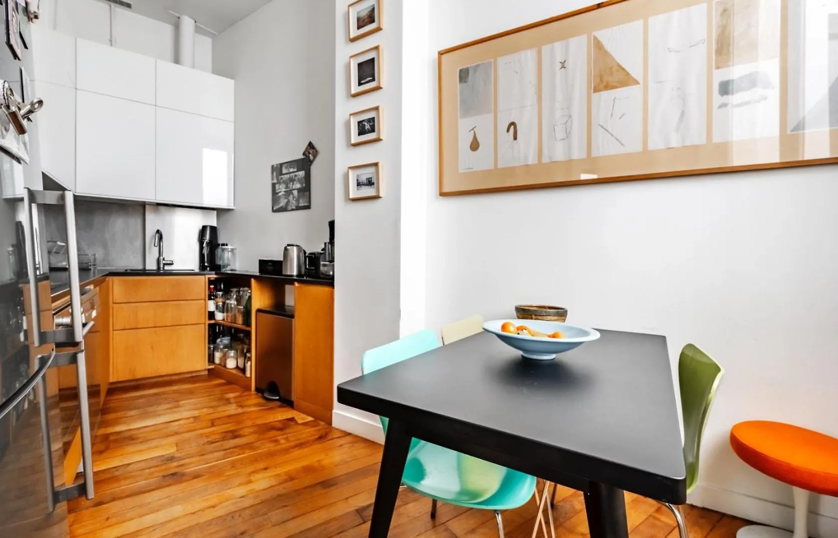 Appartement Veeve - Haut Marais Glam Parijs