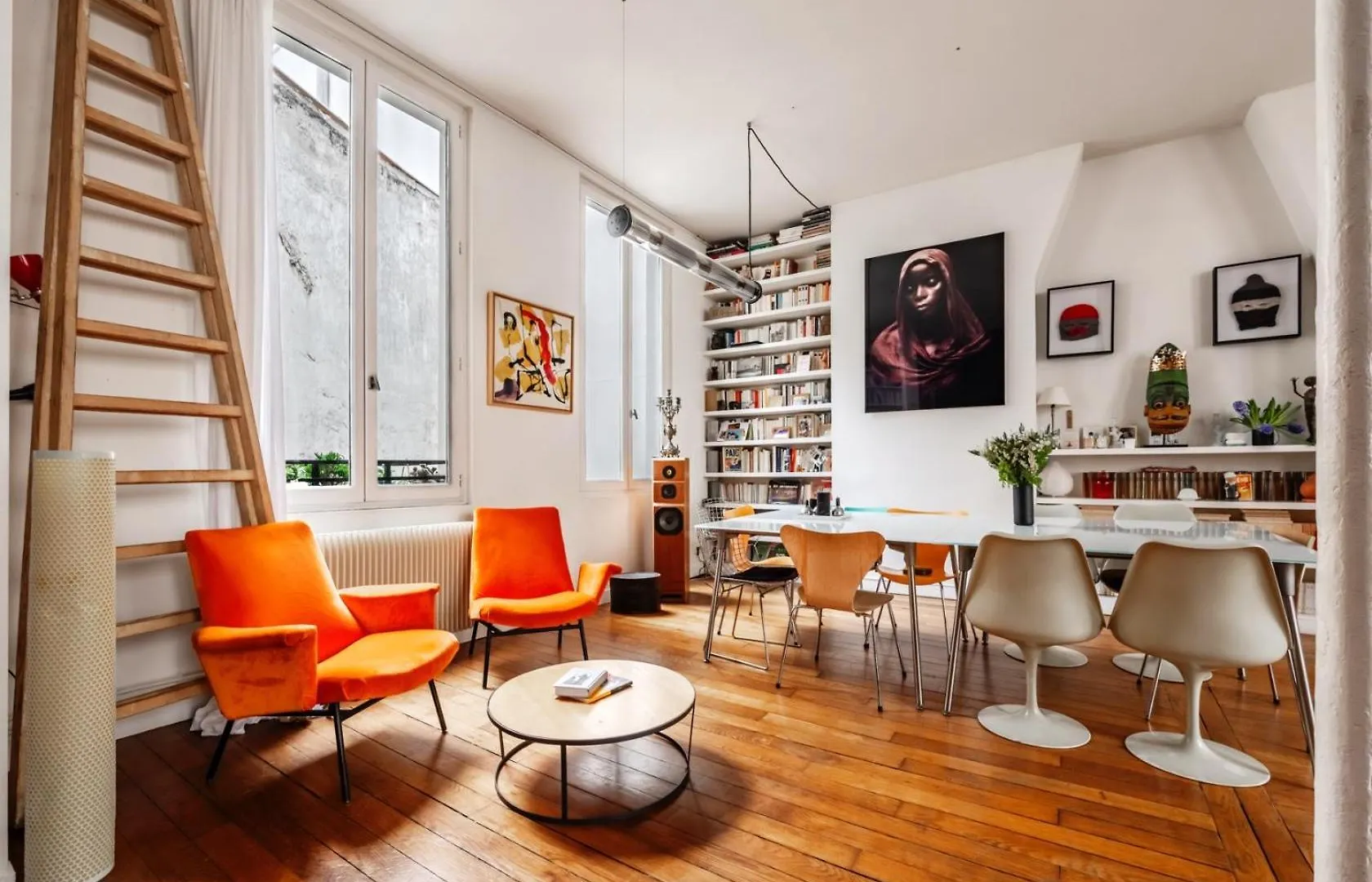 Veeve - Haut Marais Glam Paris Apartment